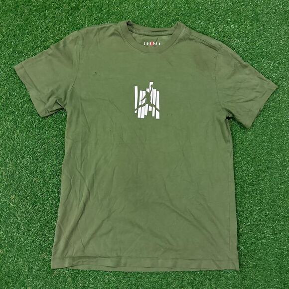 Jordan Graphic T-Shirt - Picture 1 of 5